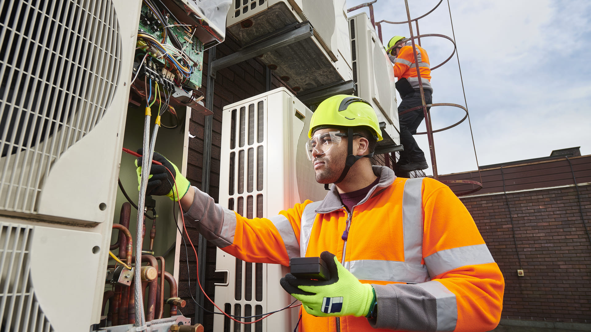 assurance RC pro pour un électricien